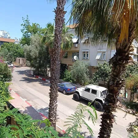Lara'da Modern Bir Vaha 公寓